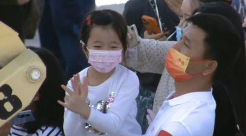 养小粉丝的网红姐,揭秘网络红人的魅力与影响力