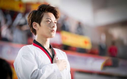 陈翔的头条,揭秘明星背后的故事与成长历程