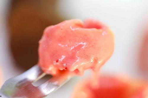 网红吃雪糕吃出心形,一口咬出心形惊喜