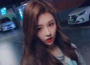 西安网红吴佳玉照片,镜头下的时尚魅力与古城风情”