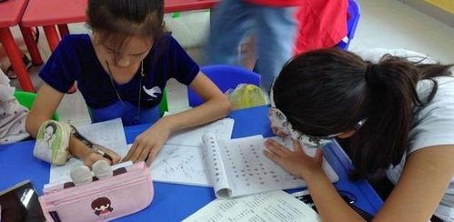 一小家长爆料老师视频,老师视频引发热议，真相究竟如何？