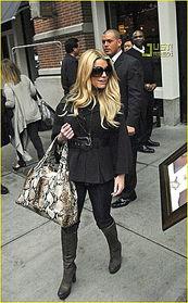 美国明星套装大衣,美国明星同款套装大衣潮流解析